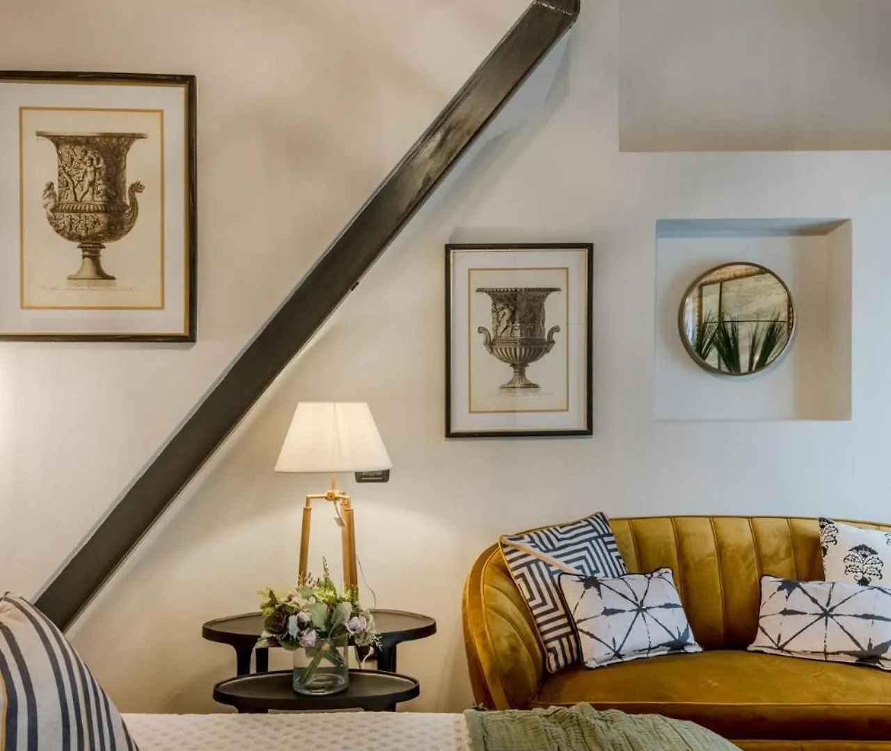 Apartment Dorina Penthouse 2 Bedrooms 2 Bathrooms In Lucca Italy