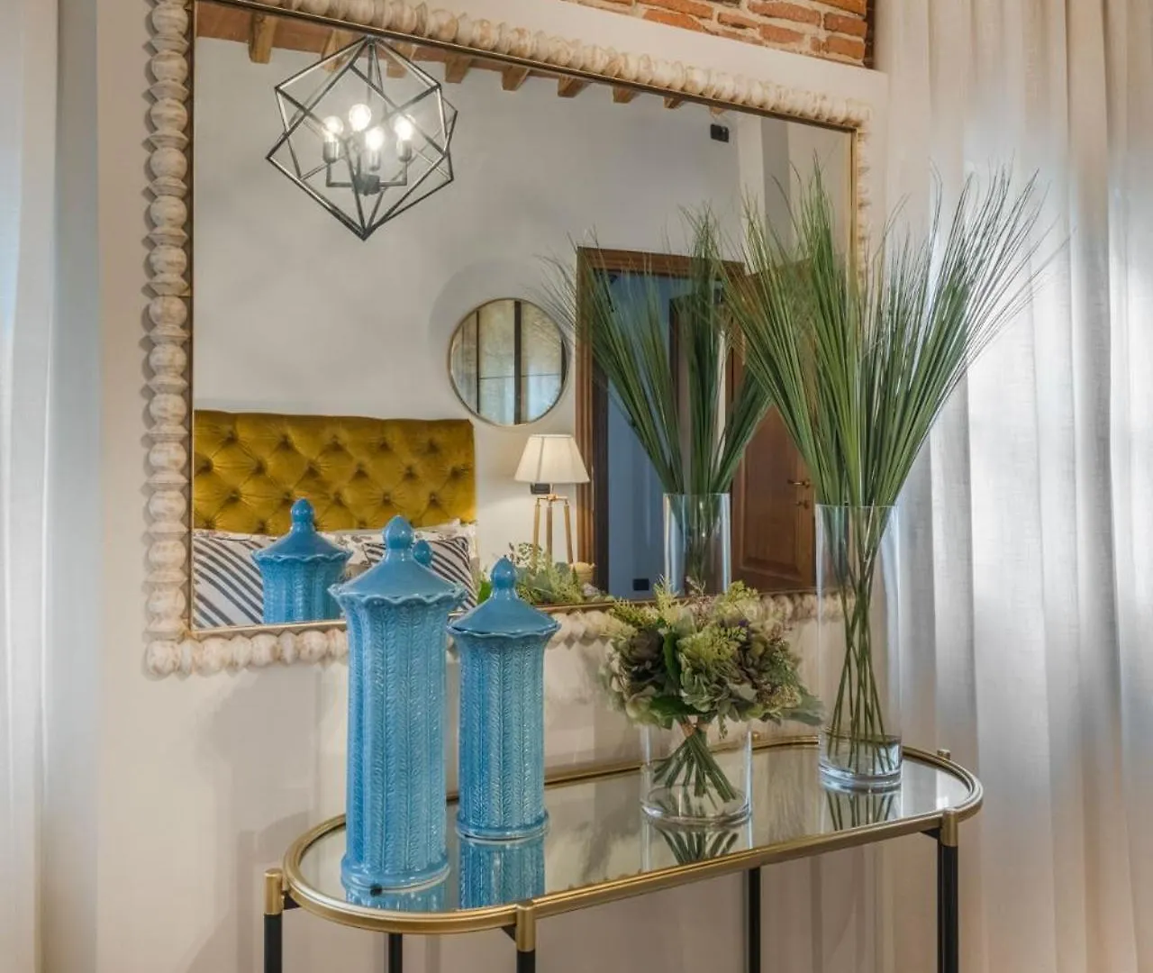 Dorina Penthouse 2 Bedrooms 2 Bathrooms In Lucca Apartment